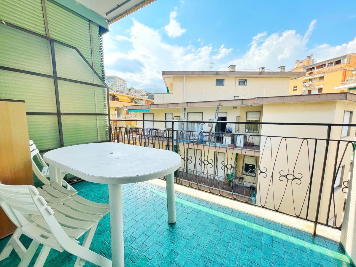 Suite Clo - Санремо Экстерьер фото